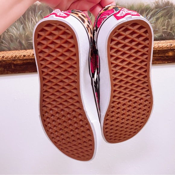 New Vans Classic Slip On Size 5 Leopard Animal Print Checkers Cheetah Sneakers - Picture 3 of 5